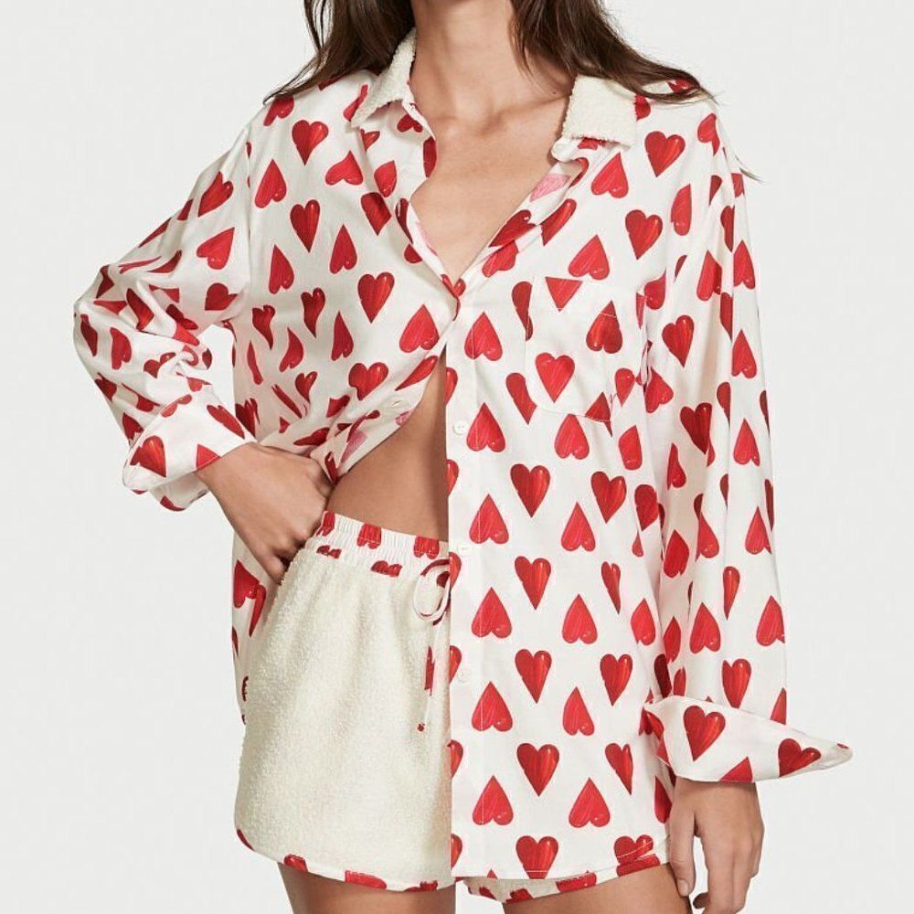 1350 VICTORIA'S SECRET Plush Fleece Long-Sleeve Printed PJ Set